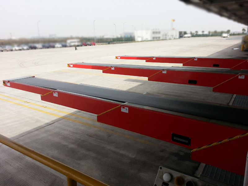 sabit teleskopik bant konvey&ouml;r