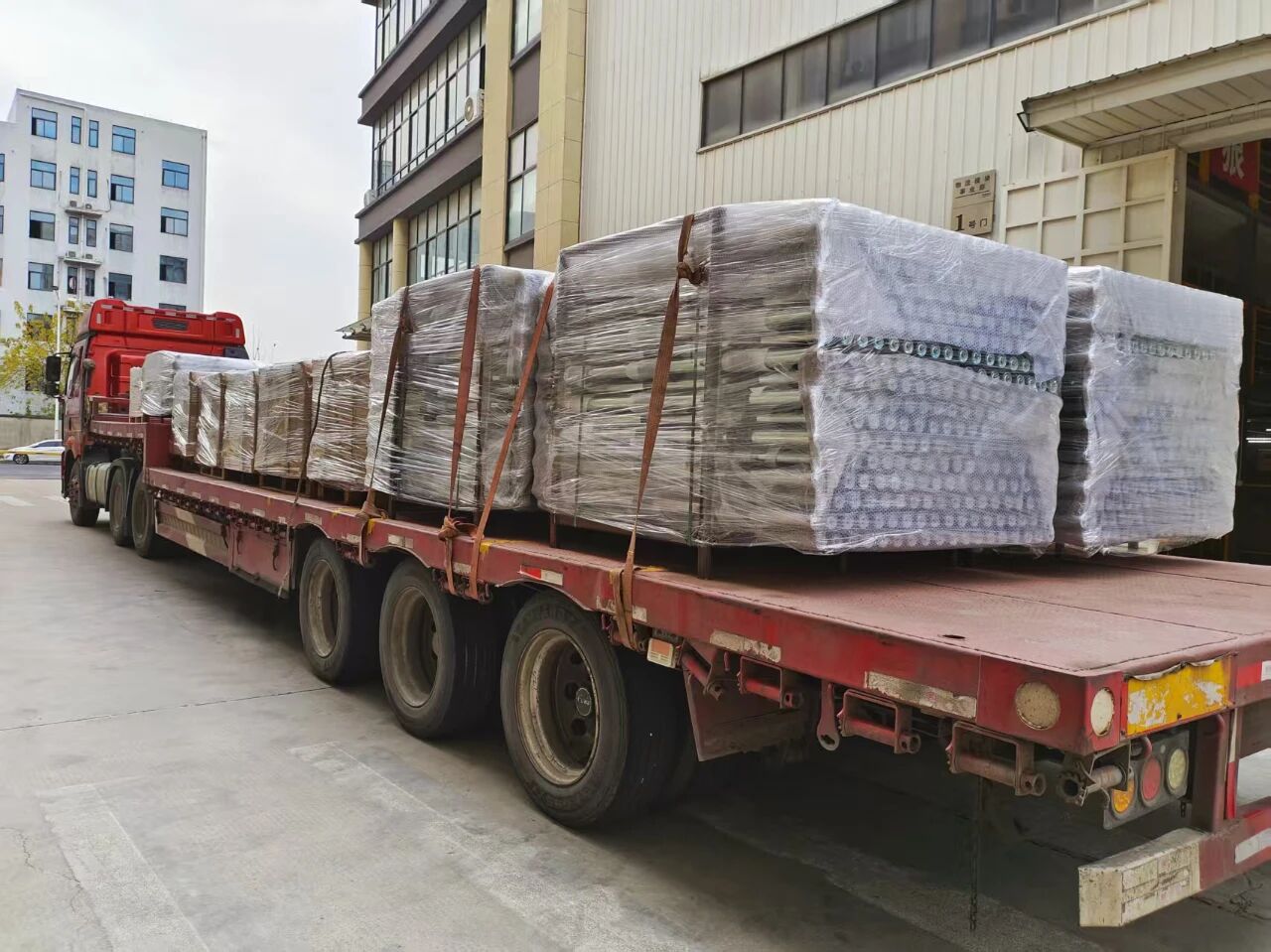 lityum pil end&uuml;strisi i&ccedil;in kollu silindir